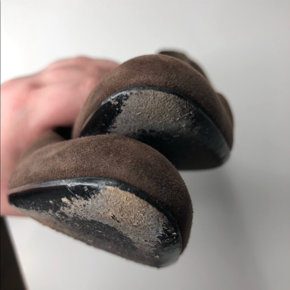 Salvatore Ferragamo Brown Suede Tortoise Heels 6 - Picture 8 of 8